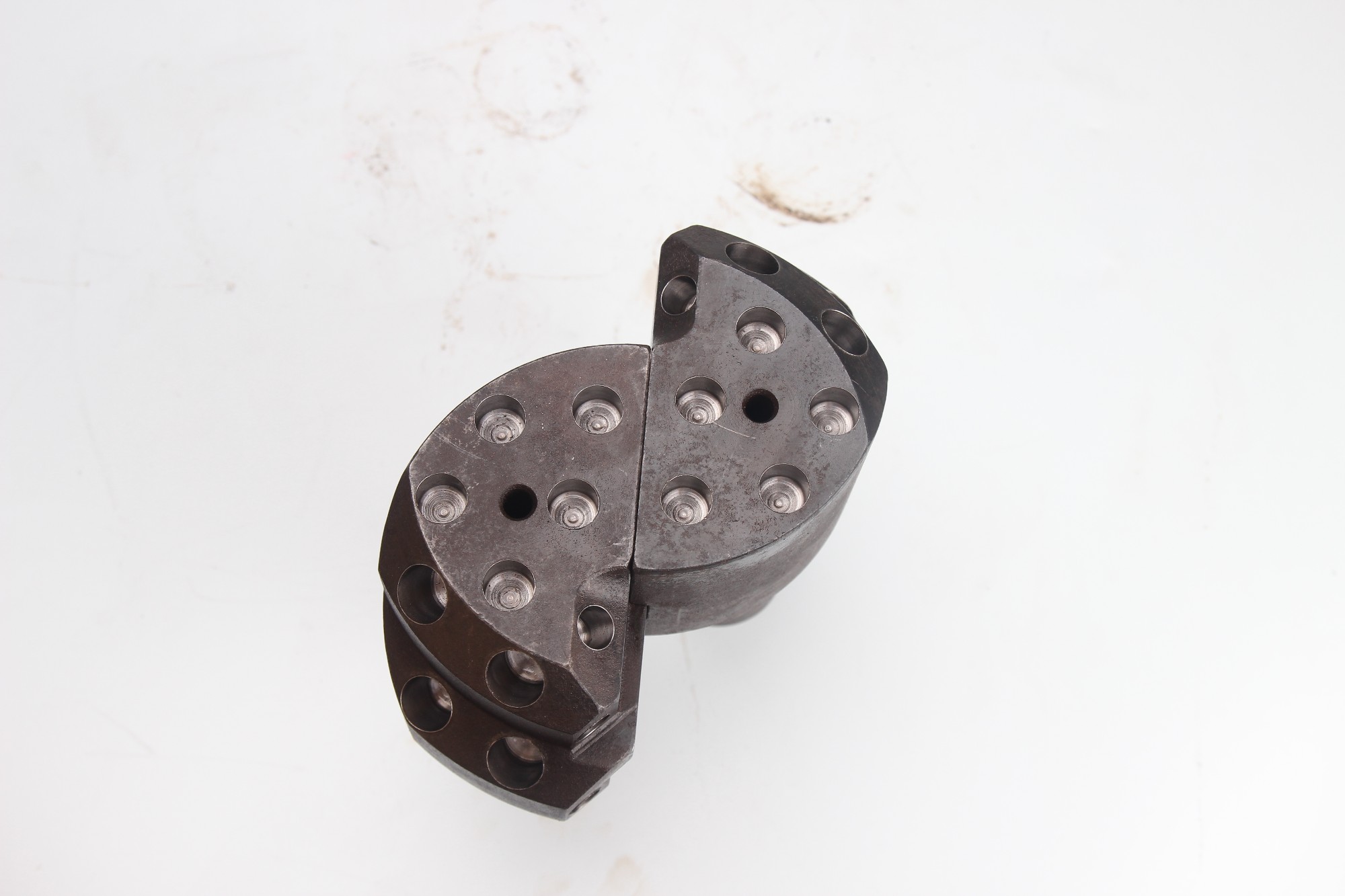 米数多潜孔钻头 提供高中低风压潜孔钻头 潜孔冲击器 等优质采掘钻具