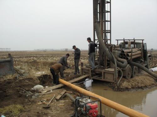 “不管谁来问我,我都说米数多的钻头好,让他去试试”